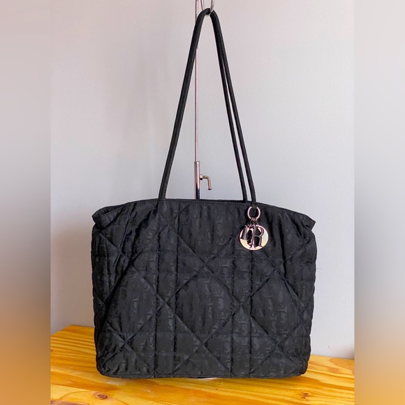 ๐ Christian Dior Quilted Logo Canvas Black Tote Bag - Picture 3 of 17